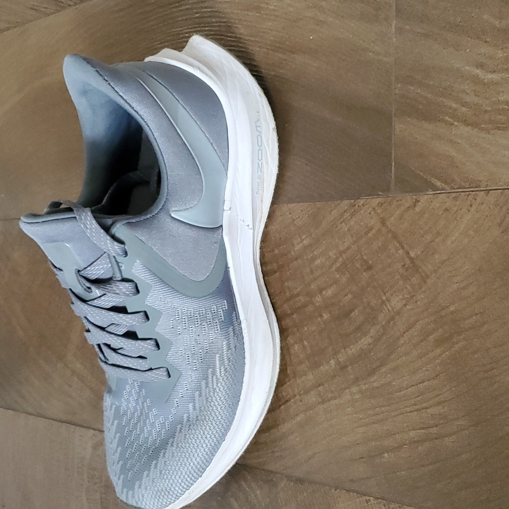 Nike Zoom Winflo